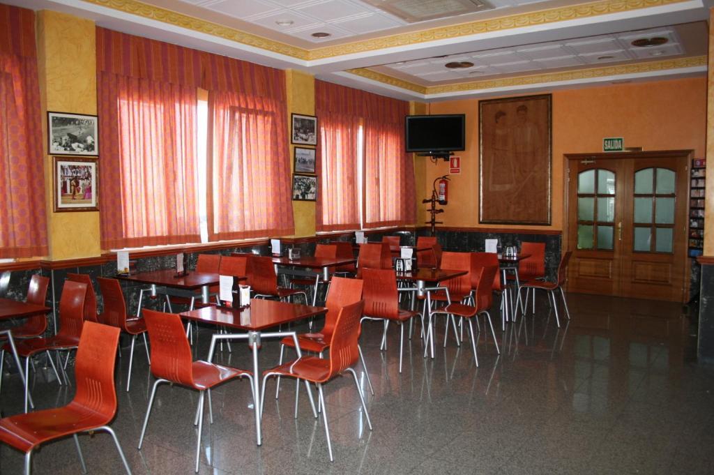 Hotel Los Toreros Del Trabancos Siete Iglesias de Trabancos Exteriér fotografie